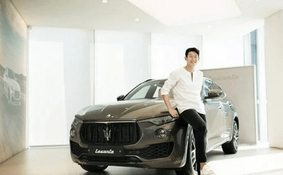 Son Woong-jung Son With His Maserati
